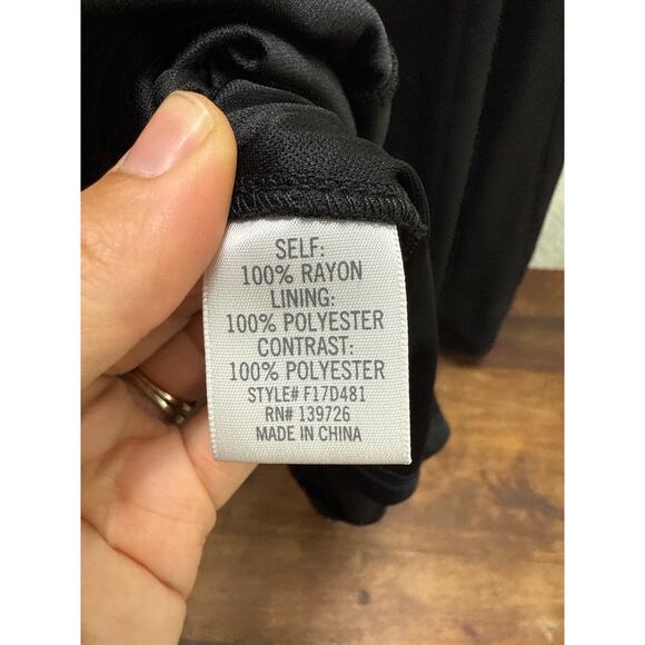 Women's Miami Black Dress Off The Shoulder Sleeves Lace Detail & Chiffon Large - Picture 5 of 11